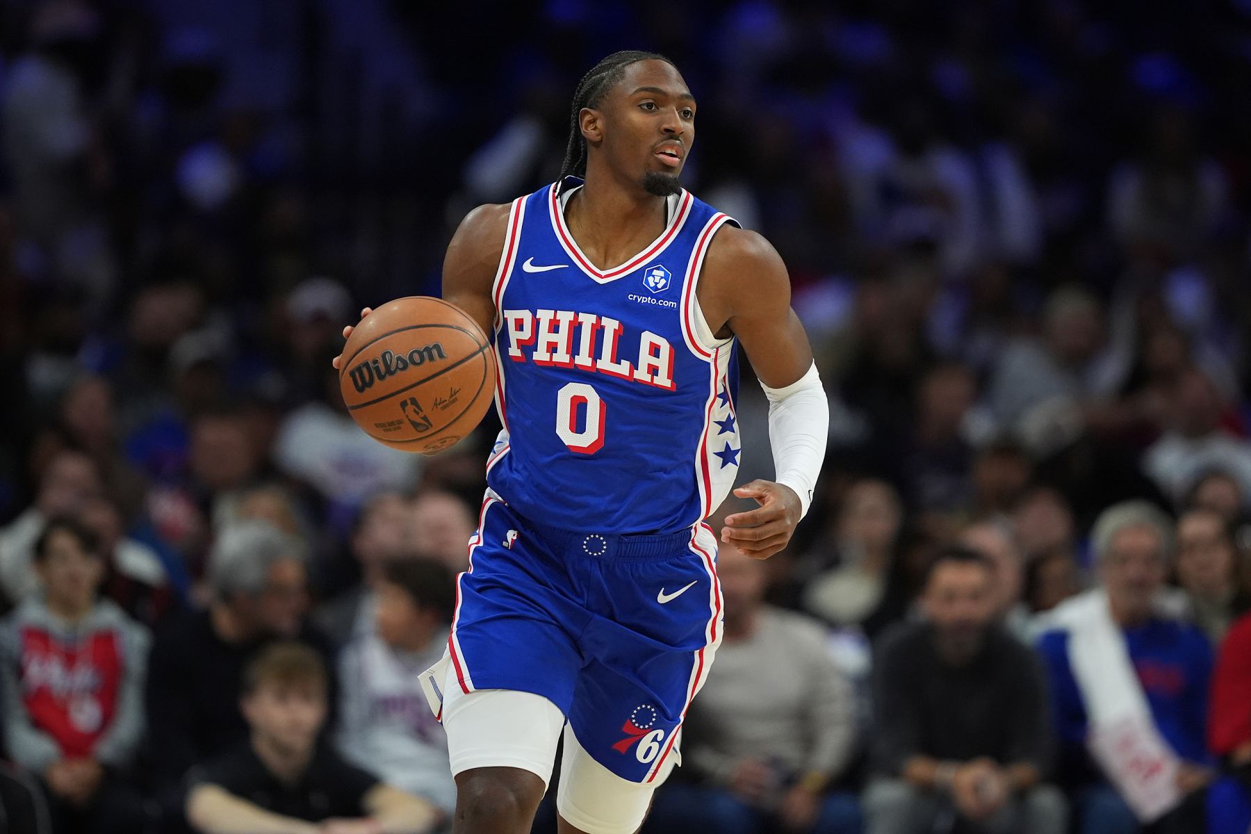 Geben Sie Ihr Bestes! Maxi machte 6 von 10 Dreiern und erzielte 39 Punkte, 5 Rebounds und 5 Assists.