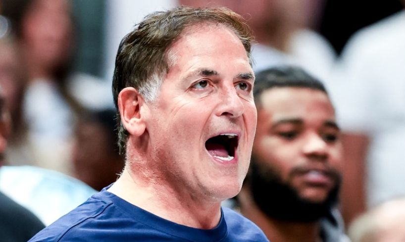 Meiji brachte die Nachricht, dass Cuban hofft, den ehemaligen Jazz-GM als Ersatz für Harrison einzustellen. Kubaner: Das habe ich nie gesagt