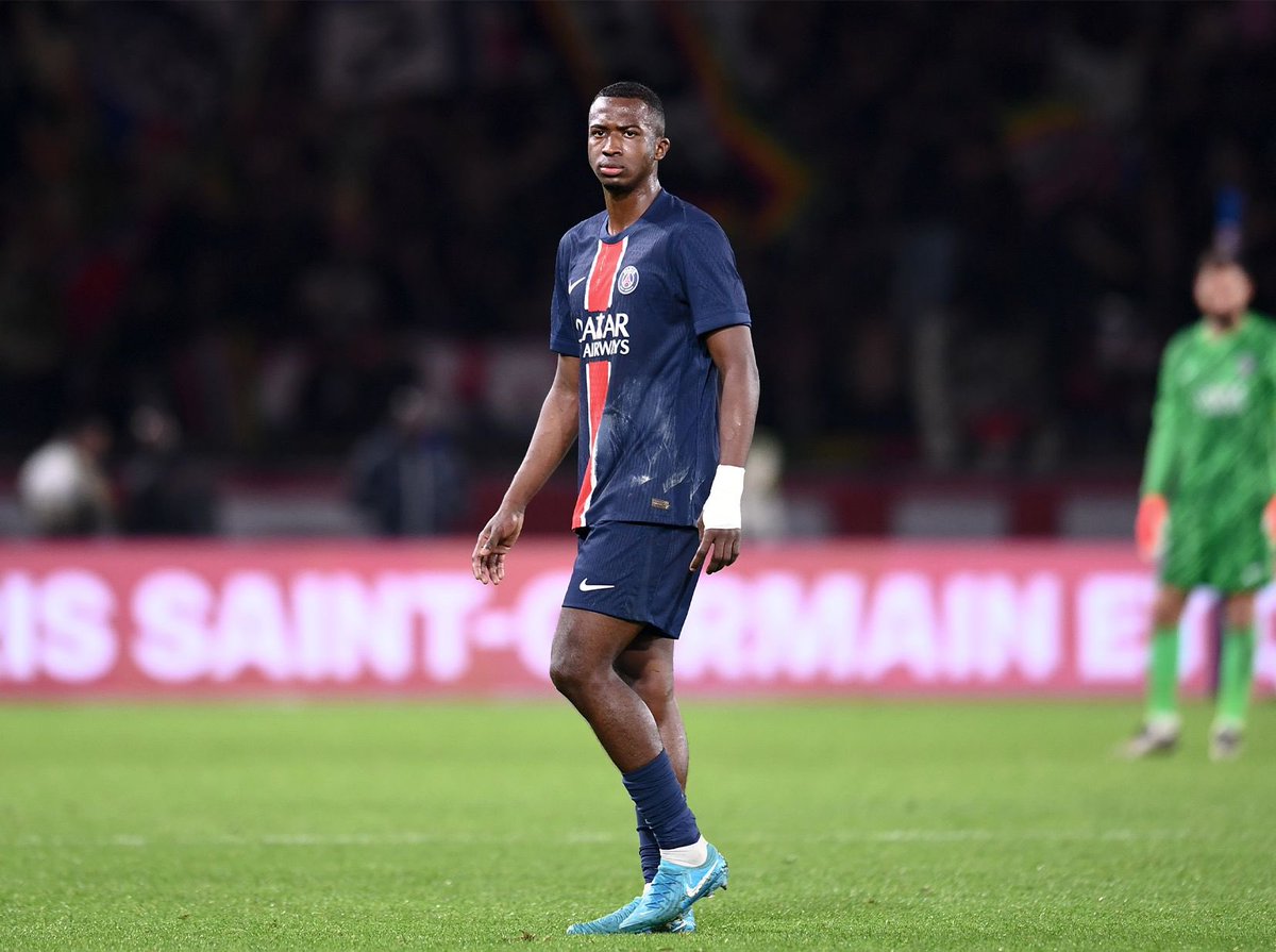 RMC: Pacho hat eine Vertragsverlängerung mit Paris abgeschlossen und der neue Vertrag läuft bis 2030