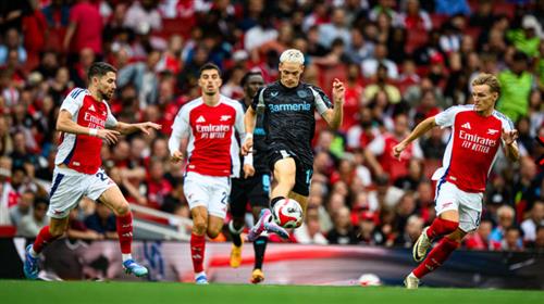 Arsenal gegen Bayer Leverkusen