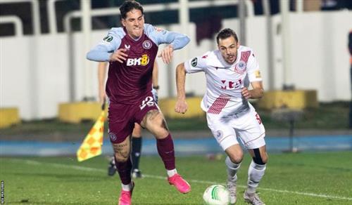 Zlinski Mostar gegen Aston Villa