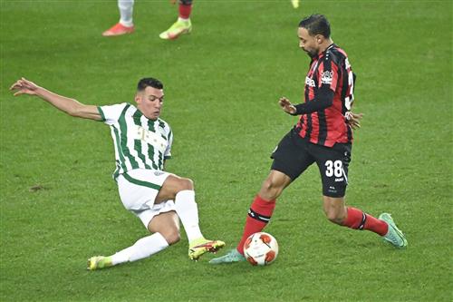 B. Leverkusen gegen Ferencvaros