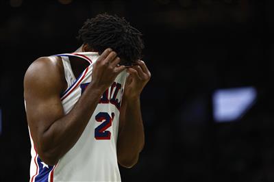 In den letzten 9 Minuten legten die 76ers mit 3 Punkten nach. Embiid spielte 20 Minuten und wurde ausgewechselt.