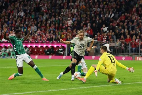 Bayern München gegen Werder Bremen
