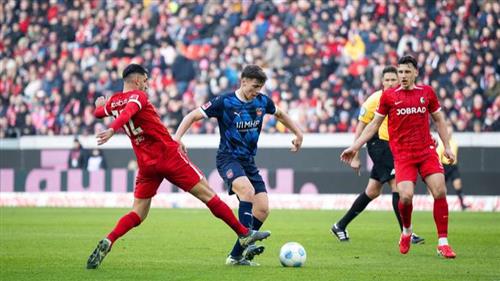 Freiburg gegen Heidenheim