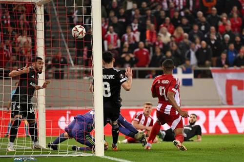 Olympiakos gegen Qarabag