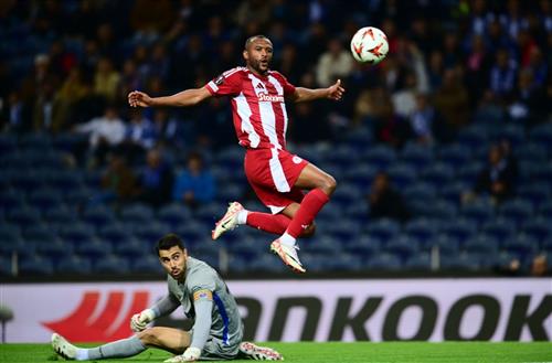 Historischer Spielstand Porto vs. Olympiakos Piräus