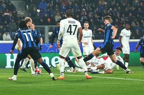 Atalanta gegen Sturm Graz