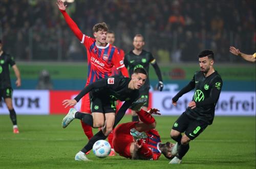 Heidenheim gegen Wolfsburg