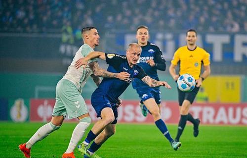 Paderborn 07 gegen Werder Bremen