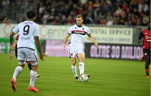 Cagliari gegen Bologna