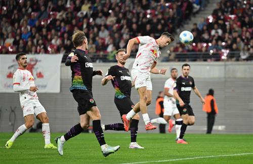 RB Leipzig gegen St. Pauli