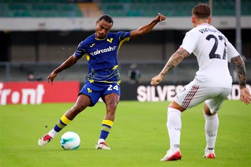 Hellas Verona gegen Cremonese