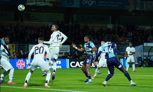 Wycombe Wanderers gegen Aston Villa