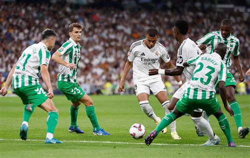 Real Madrid gegen Real Betis