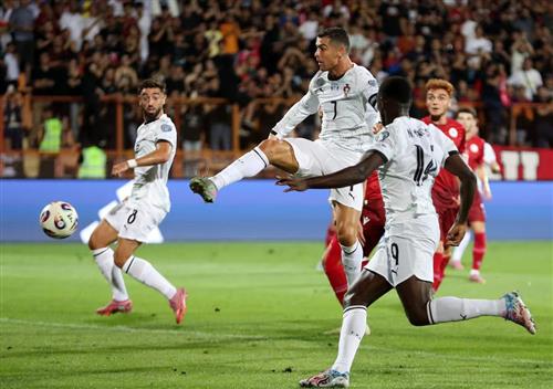 Armenien gegen Portugal