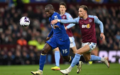 Aston Villa gegen Chelsea
