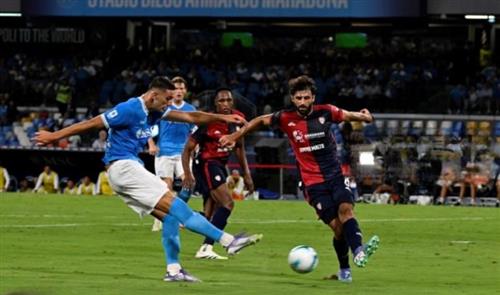 Neapel gegen Cagliari