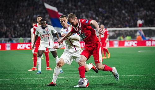 Lyon gegen Valenciennes