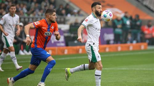 B. Mönchengladbach gegen Darmstadt