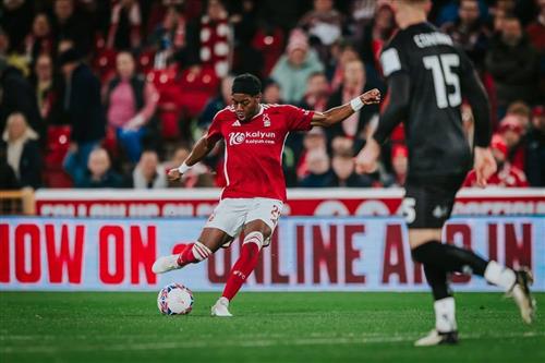 Nottingham Forest gegen Bristol City