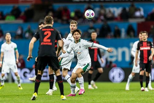 Bayer Leverkusen gegen Mönchengladbach