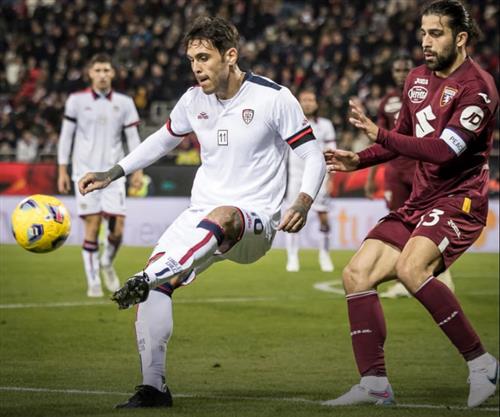 Cagliari gegen Turin