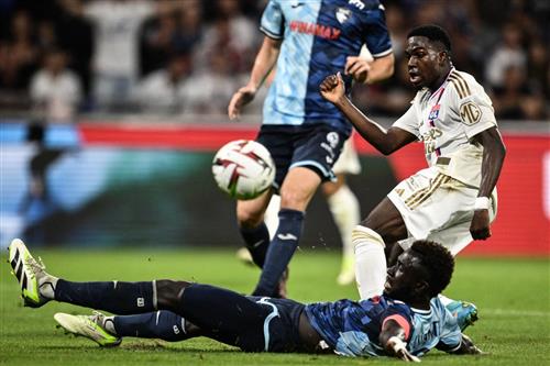 Le Havre gegen Lyon