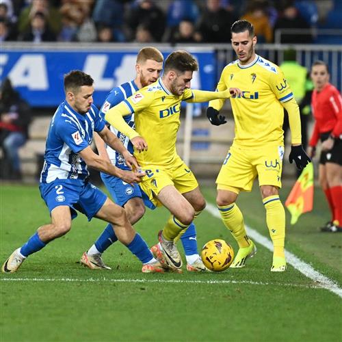 Alaves gegen Cadiz