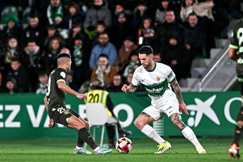 Elche gegen Girona