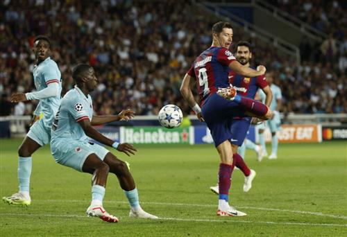 Royal Antwerpen gegen FC Barcelona