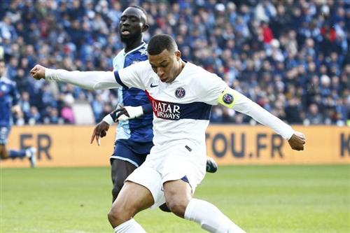 Le Havre gegen Paris Saint-Germain