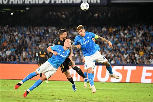 Napoli gegen Union Berlin