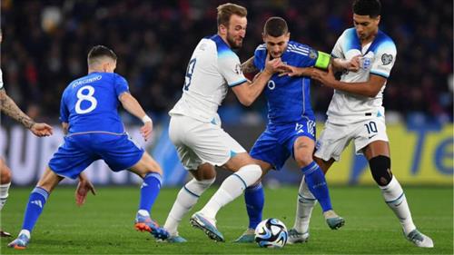 Malta gegen England