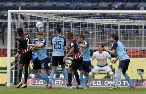 E. Frankfurt gegen B. Grabbach