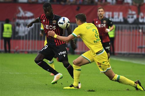 Nantes gegen Nizza