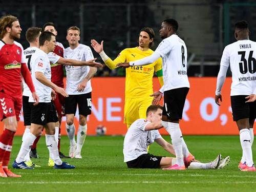 B. Gladbach gegen SC Freiburg