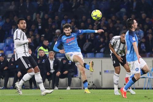 Neapel gegen Juventus