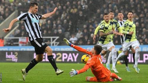 Newcastle gegen Leeds United