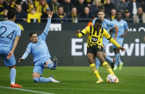 B. Dortmund gegen Bochum