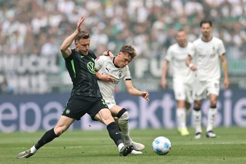 B. Mönchengladbach gegen Wolfsburg