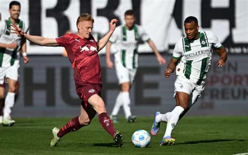 B. Mönchengladbach gegen RB Leipzig