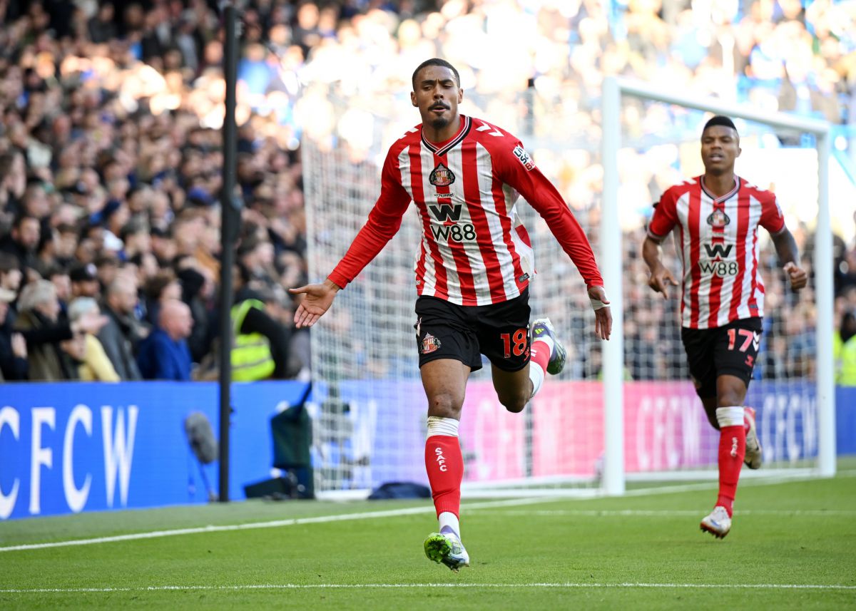 Sunderland-Stürmer: Sind wir Zweiter? Für den zweiten Platz ist es noch zu früh, die Saison ist noch nicht vorbei