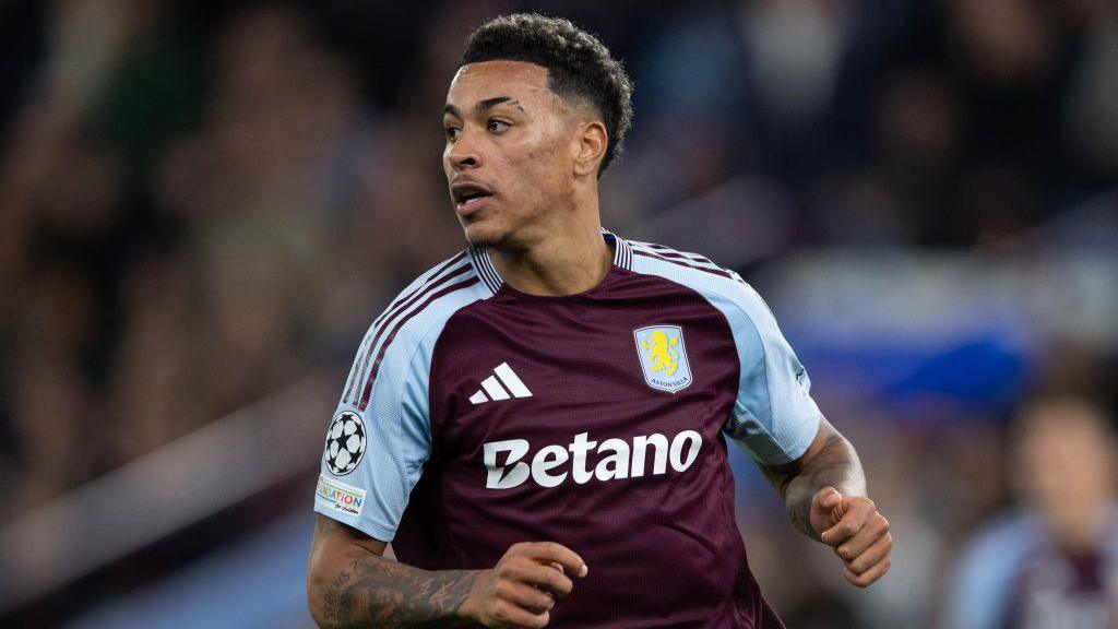 Rogers hat in den letzten beiden Spielzeiten 16 Sport-Assists bereitgestellt und liegt damit nach Salah an zweiter Stelle unter den Premier-League-Spielern im gleichen Zeitraum