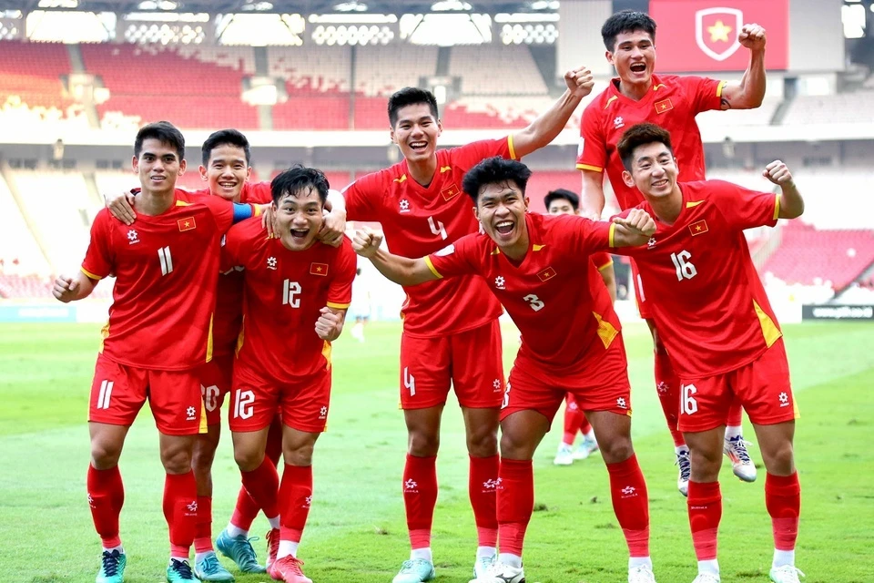 Vietnamesische Medien: Vietnams U22 zeigt eine reife Mentalität und behält seinen Vorsprung gegenüber der chinesischen Jugendmannschaft