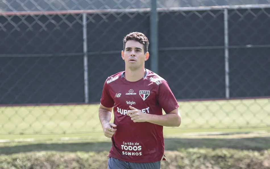 Brasilianische Medien: Oscar wird wegen Herzproblemen ins Krankenhaus eingeliefert, Fans aus Sao Paulo senden Segen