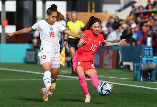 Südkoreanische Frauenfußballmannschaft gegen marokkanische Frauenfußballmannschaft